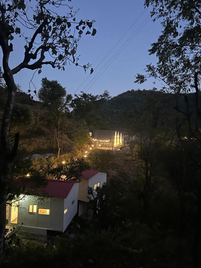 The Alchemist House Hotel Rishikesh Exterior photo