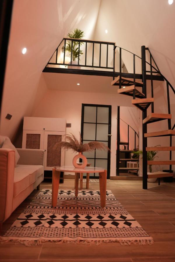 The Alchemist House Hotel Rishikesh Exterior photo